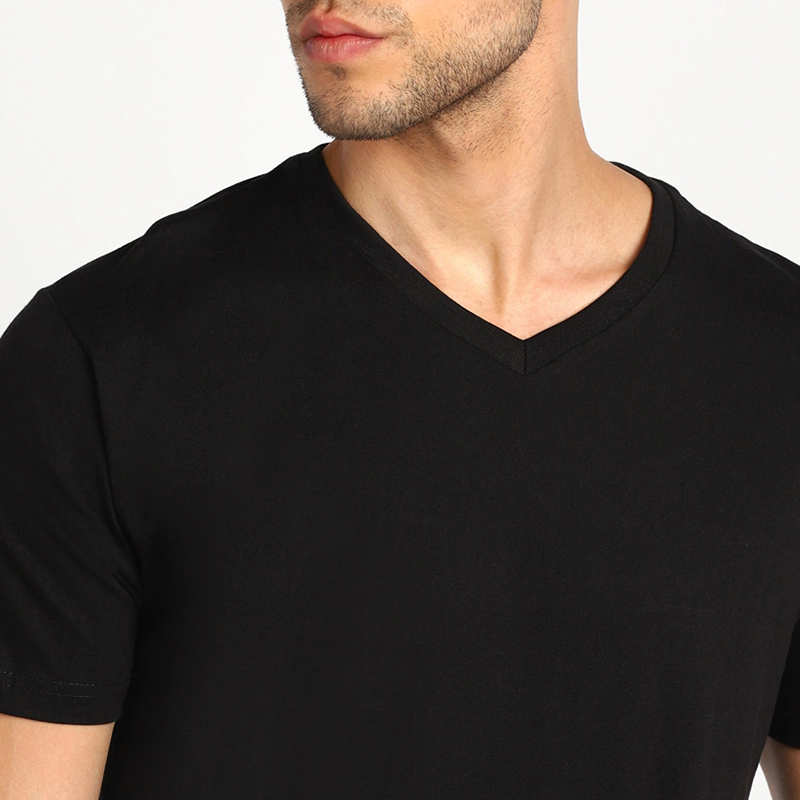 Andy | Sleek & Cool Black Fitness T-Shirt