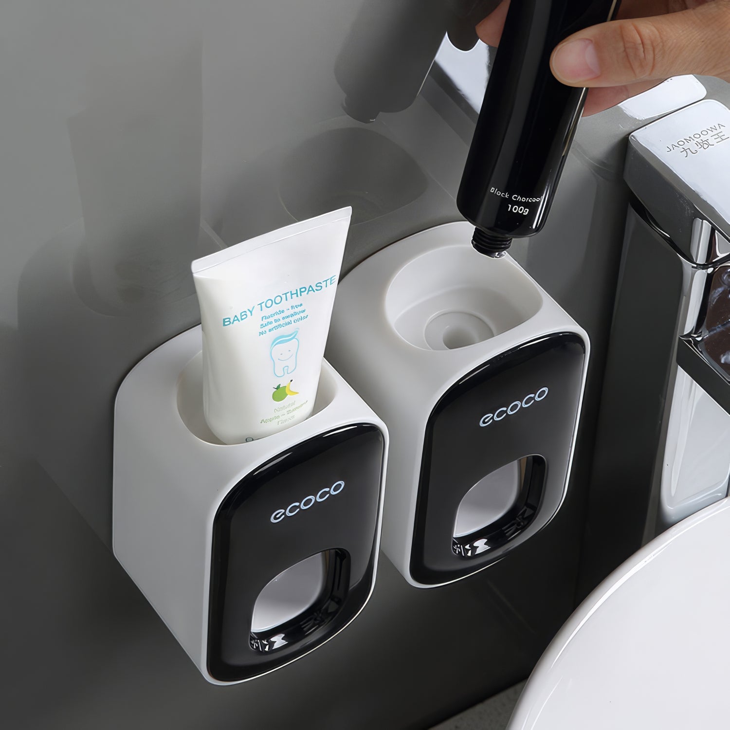 EasySqueeze | Hygienic & Hands-Free Toothpaste Dispenser Set