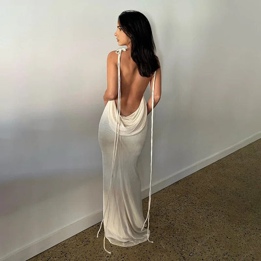 Mia | Alluring and Elegant Backless Maxi Dress