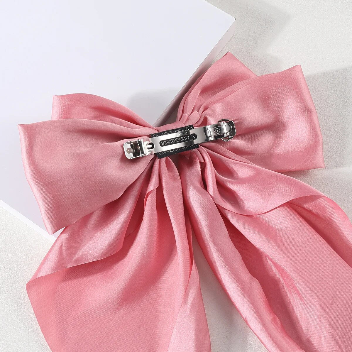 Satin Elegance | The Perfect Bow Clip for Timeless Charm