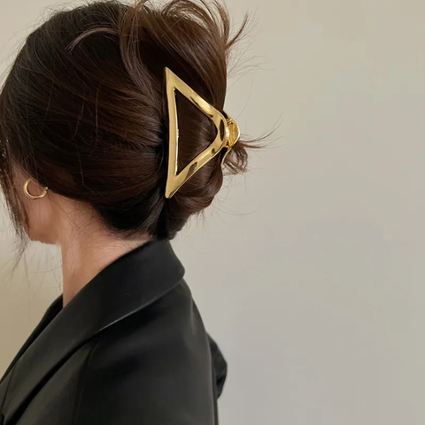 Geometric Grip | Chic & Elegant Metal Hair Claw for Every Hairstyle